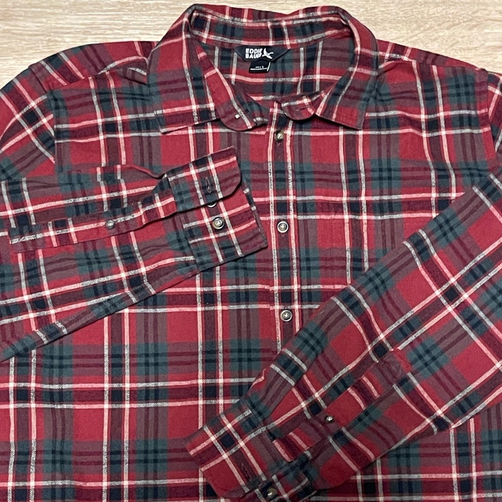 Eddie Bauer Men's Red and Green Plaid Button Down Shirt